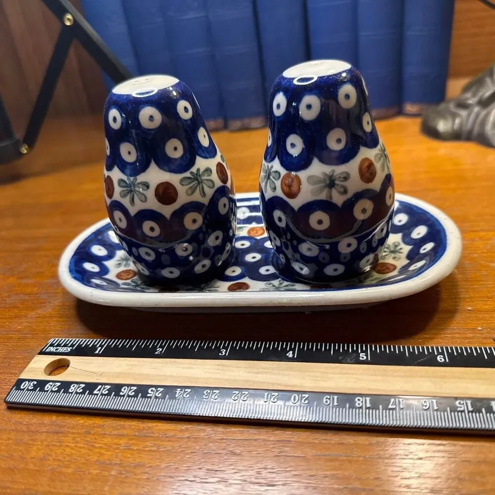 Polish pottery salt